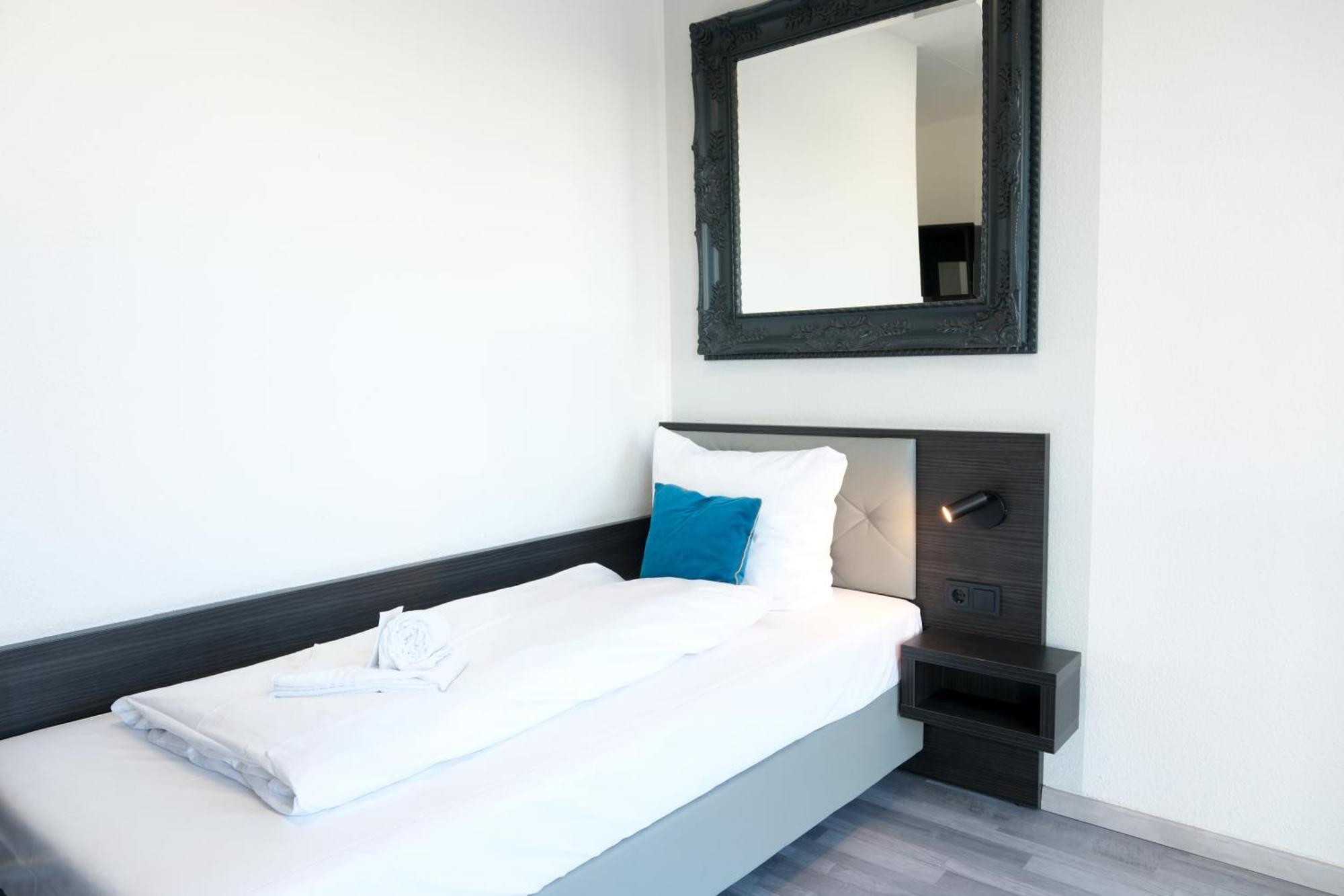 Stargaze Forum Hotel Duesseldorf-希尔登 外观 照片