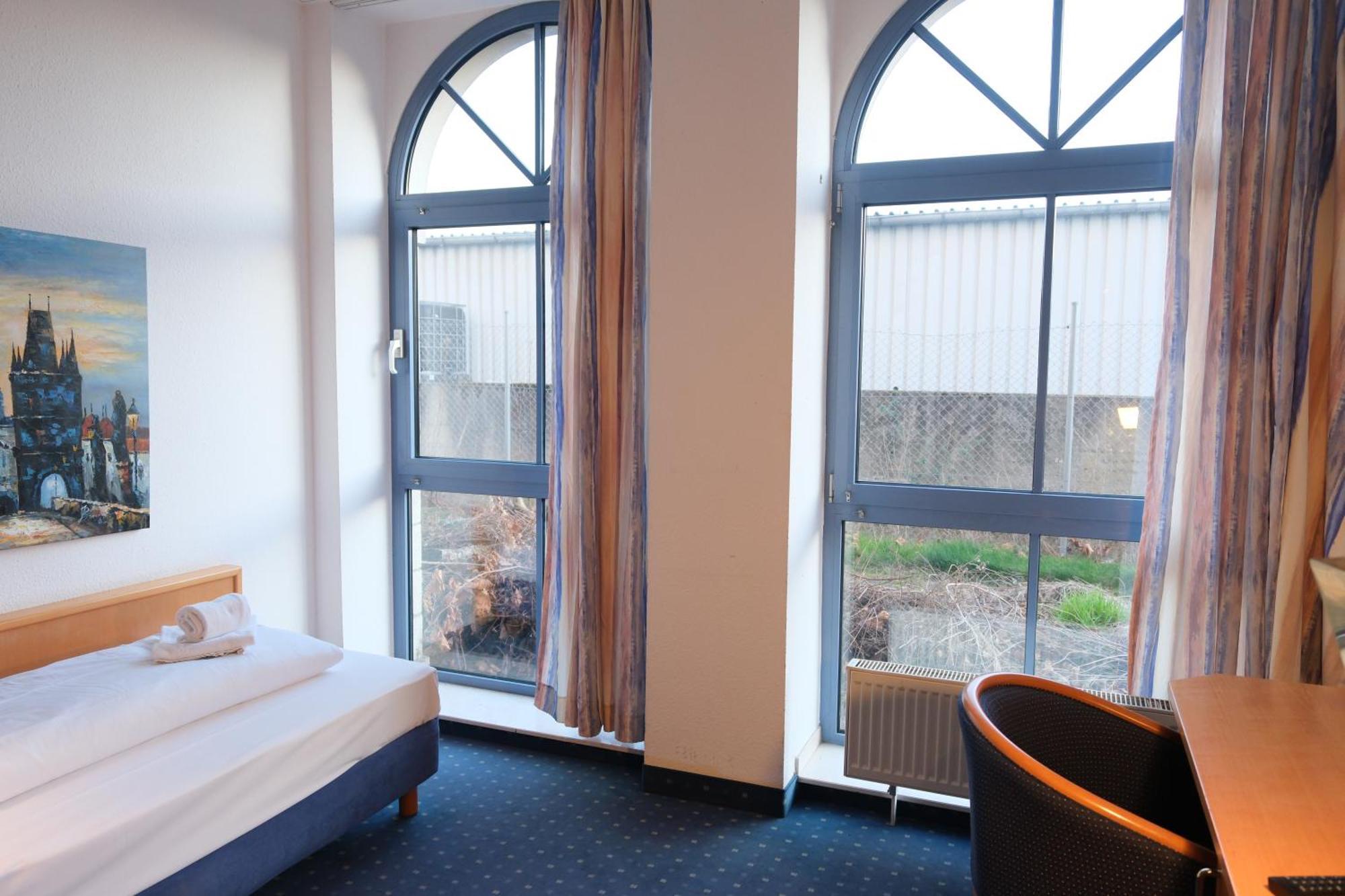Stargaze Forum Hotel Duesseldorf-希尔登 外观 照片